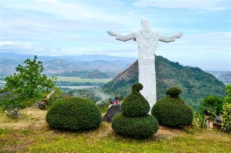 Sacred Relic of The True Cross, Tarlac - Tripadvisor