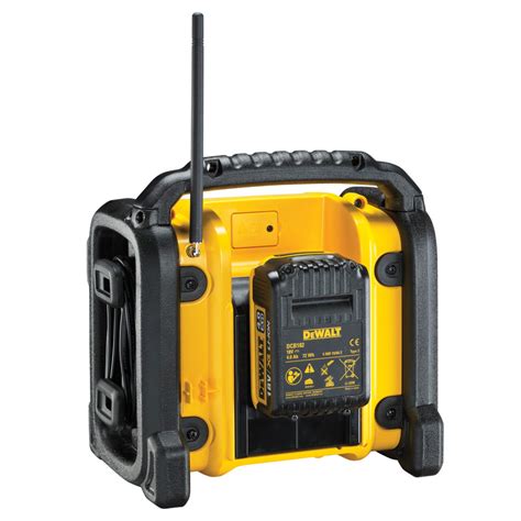 DeWalt DCR020-GB 18V XR Compact Digital DAB Radio 240V/14.4V/18V ...