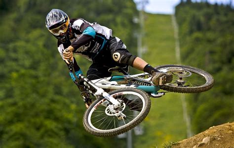 Downhill Mountain Bike Wallpapers - Wallpaper Cave