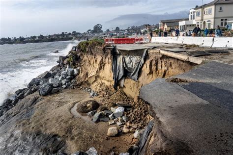 'Life-threatening' flooding feared in Northern California as storms ...