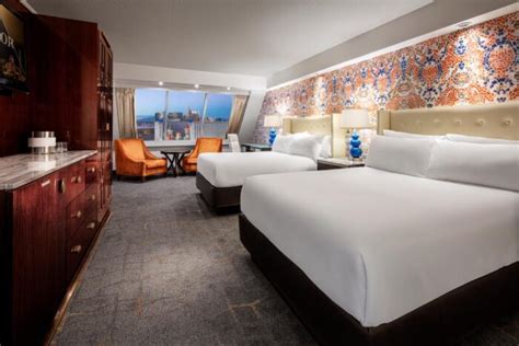 Newly Redesigned Pyramid Tower Rooms at Luxor Las Vegas Now Available ...