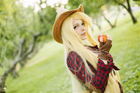 AppleJack Cosplay by Bizarre-Deer on DeviantArt