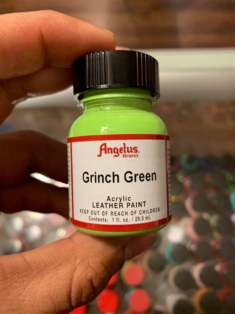 Angelus Grinch Green Acrylic Leather Paint 1 FL OZ | Jwong Boutique