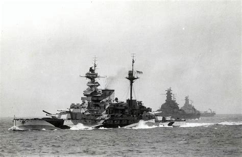 QE class battleship HMS Malaya leads USS South Dakota & USS Alabama ...