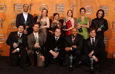 Six Feet Under Cast Pose With Awards - TV Fanatic