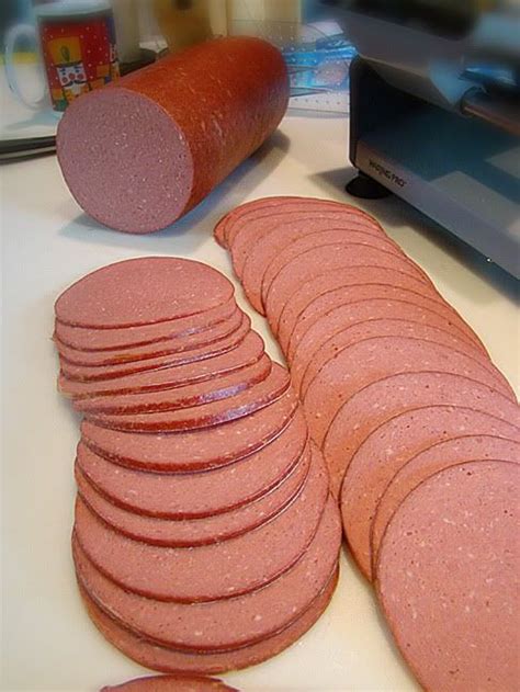 Homemade bologna | Homemade bologna, Homemade bologna recipe, Homemade ...