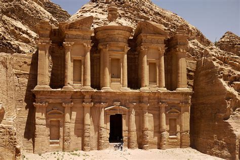 Petra's History, Myths & Travel Guide (2023)