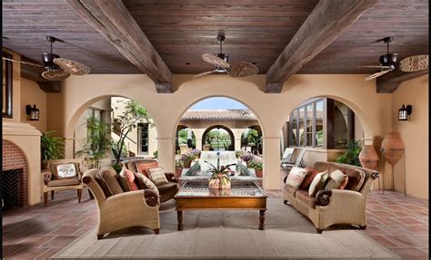 Pin by Kevin Thorstenson on Mediterranean Tuscan Hacienda Courtyard ...