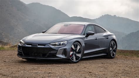 2022 Audi e-tron GT Review | PCMag