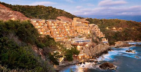 Travel Guide to Ixtapa, Mexico | Experience Transat||Travel Guide to ...