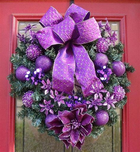 purple wreath | Идеи рождественских украшений, Рождество в серебре ...