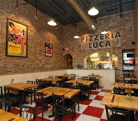 ABQ New Pizzeria | Pizzeria design, Italian restaurant decor ...