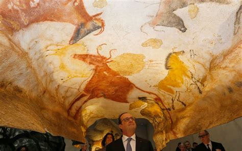 Lascaux Cave Art: The 17,000-Year-Old Paintings Of Paleolithic Age ...