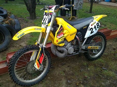 Suzuki RM 250 Free Stock Photo - Public Domain Pictures