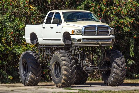 Dodge Ram White Monster Monster Truck #Ram #Dodge #Rvinyl | Trucks ...