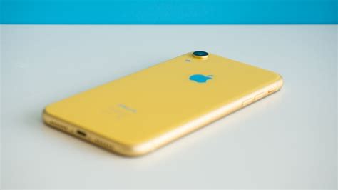 Apple finally starts selling the iPhone XR in refurbished condition at ...