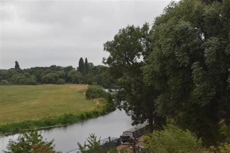 River Great Ouse © N Chadwick cc-by-sa/2.0 :: Geograph Britain and Ireland