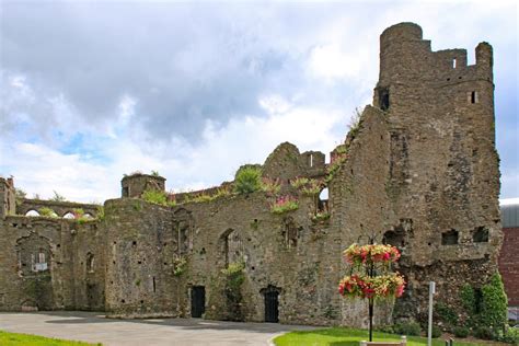 Swansea Castle | Visitor Information | Castle History