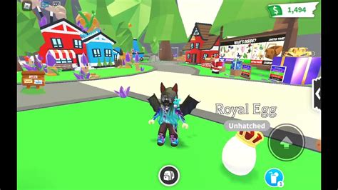 Roblox adopt me hatching a mythical egg and a royal egg - YouTube