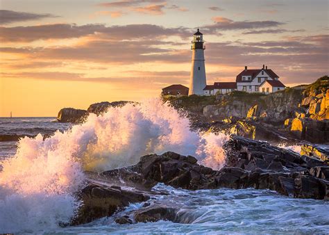 The Lighthouse - Portland Head Light and Fort Williams Park