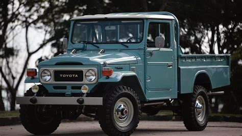 1982 Toyota Land Cruiser FJ45 Pickup VIN: FJ45915119 - CLASSIC.COM