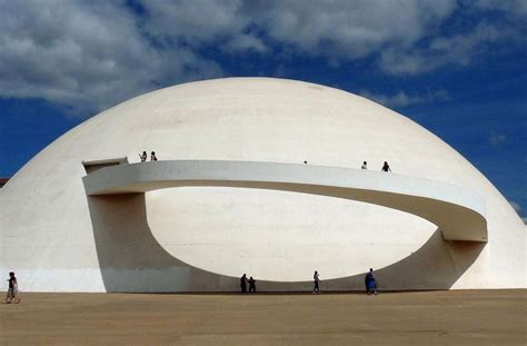 Oscar Niemeyer: The Leftist Who Built Brasilia - Arch2O.com