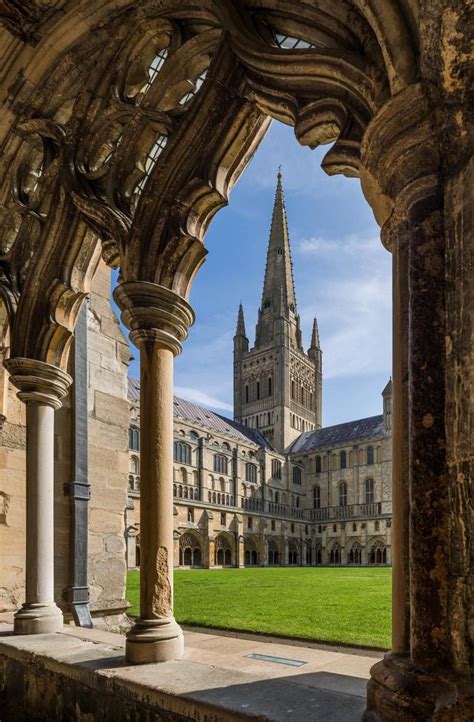 Norwich Cathedral (Norwich, 1145) | Structurae