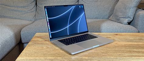 MacBook Pro (16-inch, 2021) Review: M1 Max Shows Real Power | Tom's ...