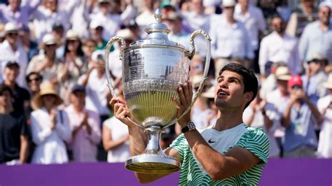 Tennis: Carlos Alcaraz wins Queen's Club final - TodaysChronic.com