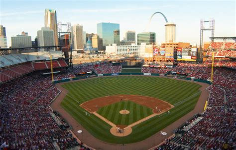 Busch Stadium / St. Louis Cardinals | Ballpark Digest