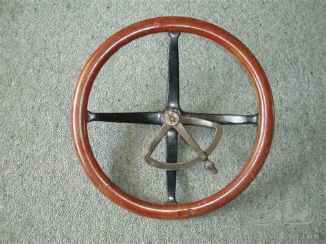 Part Steering wheel Studebaker for sale - PreWarCar