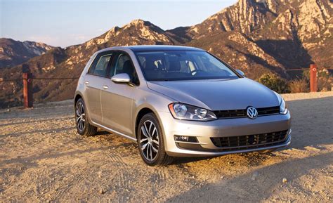 2015 Volkswagen Golf TDI Diesel Manual Test | Review | Car and Driver