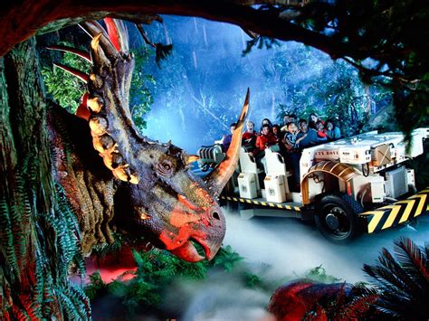 DINOSAUR vs Transformers: The Ride-3D | WDWMAGIC - Unofficial Walt ...