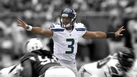 Russell Wilson Seahawks Wallpaper - NFL Photo (32784688) - Fanpop