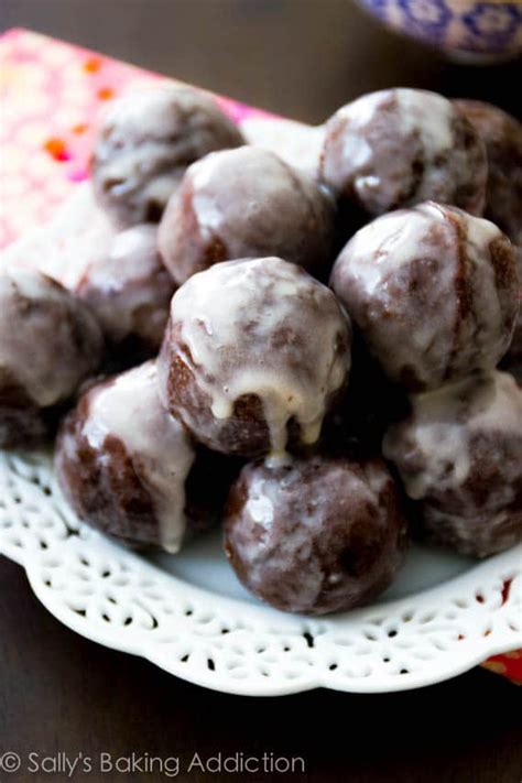 Glazed Chocolate Donut Holes - Sallys Baking Addiction