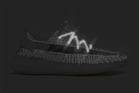 The Yeezy BOOST 350 V2 'Static' Will Be Limited To 5000 Pairs - Releases