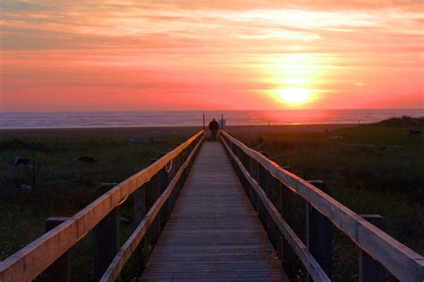 Walkway To Ocean Shores Beach, Washington State | Ocean Shor… | Flickr