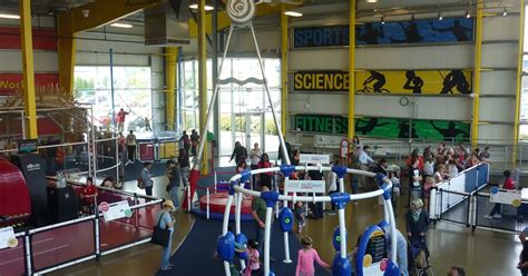 Highmark Sportsworks - Carnegie Science Center (Pittsburgh) - Visitor ...