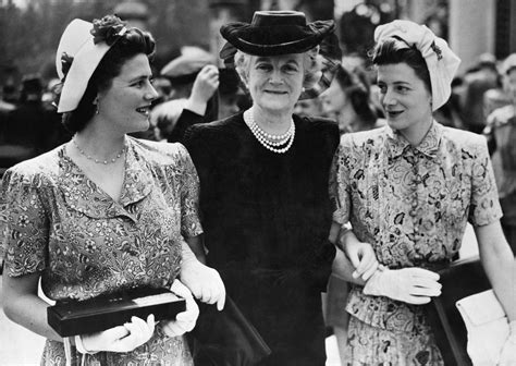 Mrs Churchill with daughters Sarah & Mary Clementine Churchill, Famous ...