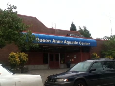 Queen Anne Pool - Seattle, WA - Kid friendly activity reviews - Trekaroo