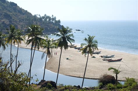 Explore the Pristine Beaches of Maharashtra's Konkan Coast