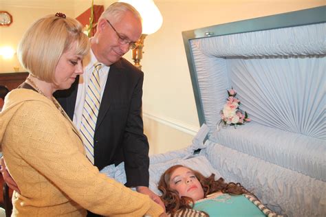 Haley Stonehocker in her open casket during her funeral. | Funeral ...