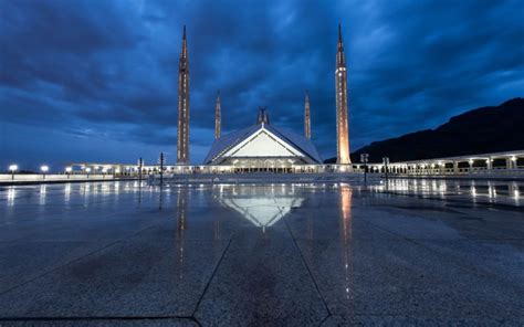 Faisal Mosque in Islamabad: History, Architecture & More | Zameen Blog