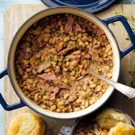 Best Southern Skillet Black Eyed Peas With Quick Buttery Biscuits Recipes