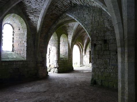 P1190660 Fountains Abbey, Winter | Fountains Abbey is a ruin… | Flickr