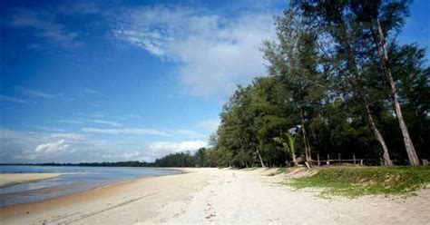 teluk senangin resort - Katherin Dalton