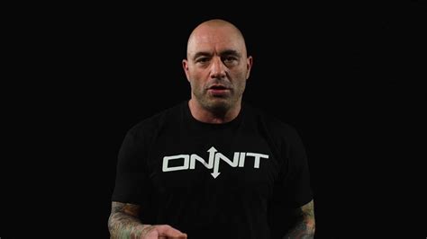 Who's comedian Joe Rogan? Wiki: Wife, Net Worth, Young, Family & Age