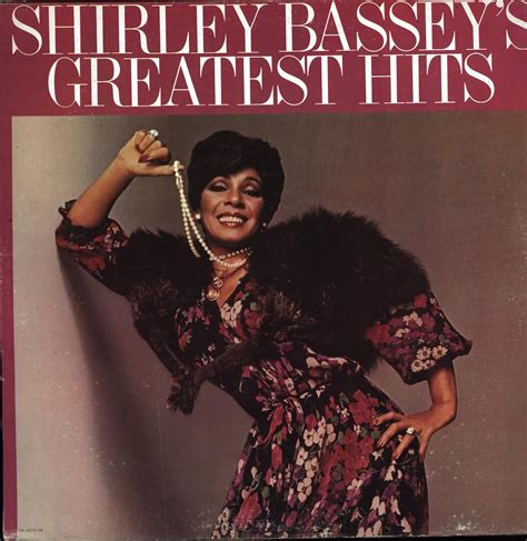 Shirley Bassey's Greatest Hits: Amazon.co.uk: Music