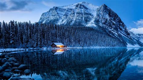 Bing HD Wallpaper Jan. 16, 2024: Lake Louise, Banff National Park ...