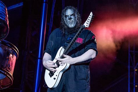 Slipknot's Mick Thomson Has Spinal Surgery